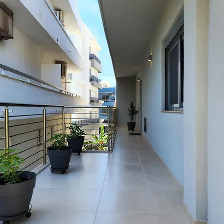 Akti Apartment *