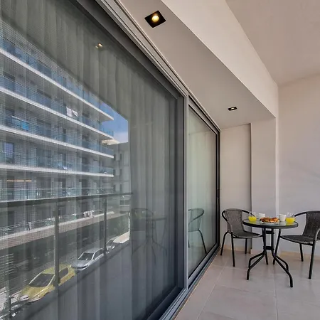 Akti Apartment *